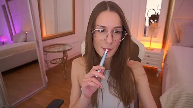 CozyMell online show from 03-21-26, 07:20