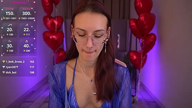 Snapshot of CozyMell chatting on 02-21-25, 05:42 CozyMell online show from 02-21-25, 05:42