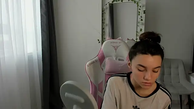 MashkaRay online show from 12-02-25, 09:11