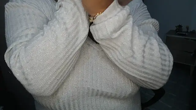 Snapshot of SWEETT_CORY chatting on 10-19-25, 02:47 SWEETT CORY online show from 10-19-25, 02:47