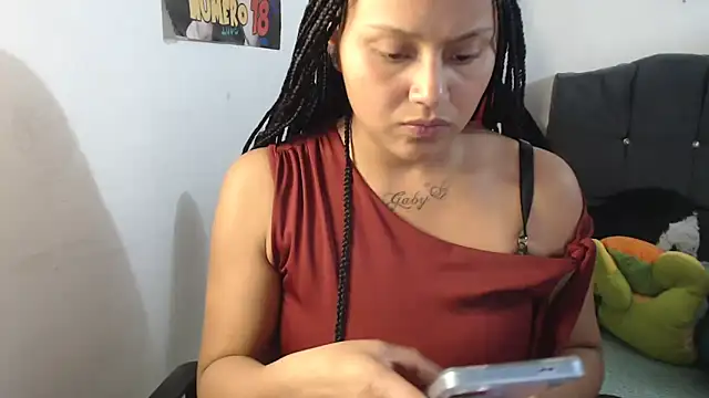 SWEETT CORY online show from 05-17-26, 01:05