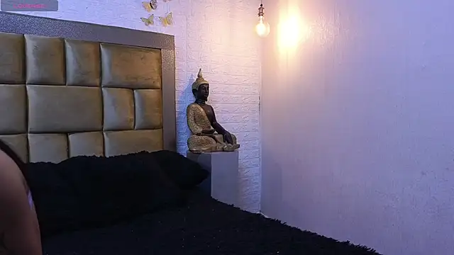 ximenawilliamss online show from 11-08-25, 08:34