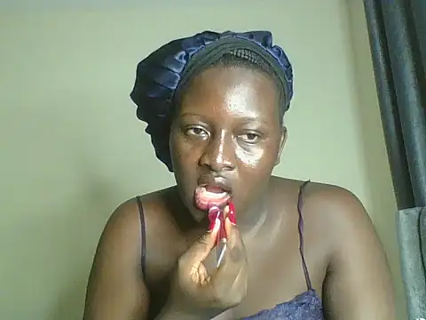 Snapshot of Heavy_ass chatting on 08-02-26, 05:32 Heavy ass online show from 08-02-26, 05:32