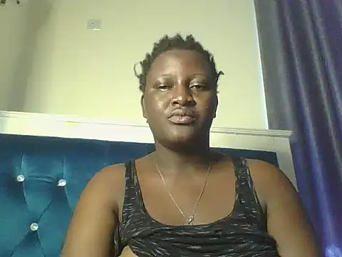 Snapshot of Heavy_ass chatting on 05-06-26, 06:06 Heavy ass online show from 05-06-26, 06:06