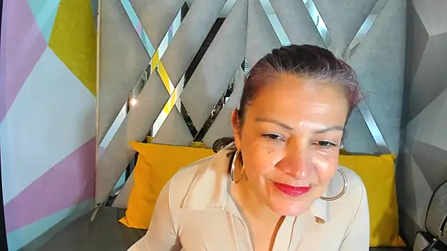 Mulan sexy01 online show from 04-17-26, 01:25