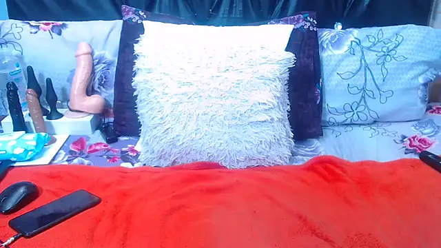 spicydiver38 online show from 11-08-25, 07:39