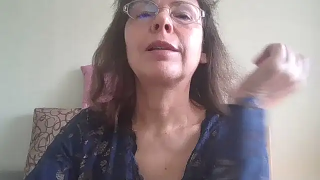 HollyJewel online show from 03-13-26, 09:25