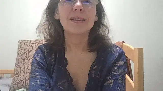 HollyJewel online show from 03-15-26, 07:32