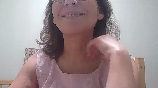 HollyJewel online show from 10-31-25, 06:59