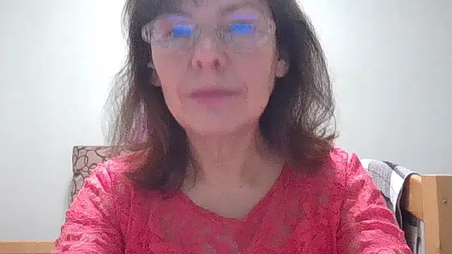 HollyJewel online show from 01-11-26, 05:42