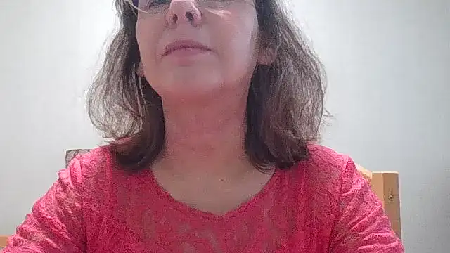 HollyJewel online show from 12-16-25, 09:13