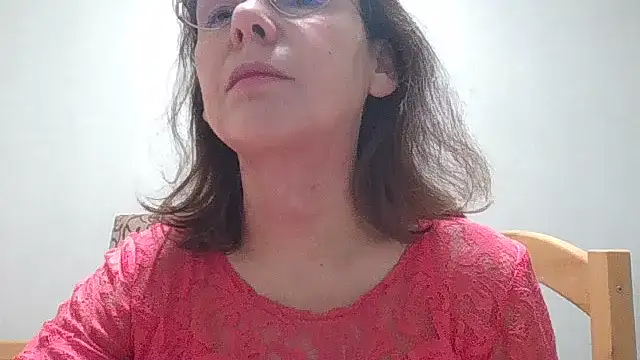 HollyJewel online show from 12-17-25, 06:02