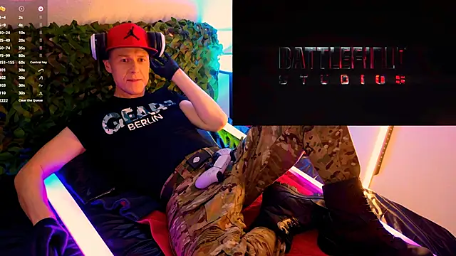 Fuc71 online show from 10-10-25, 03:02