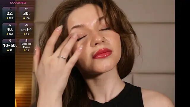 Snapshot of AliceBellamy chatting on 04-28-26, 12:31 AliceBellamy online show from 04-28-26, 12:31