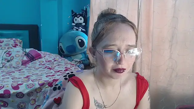 Liaroberts1 online show from 02-26-25, 11:54