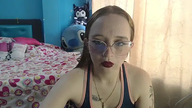 Liaroberts1 online show from 02-27-25, 12:01