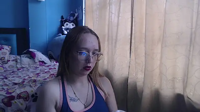 Liaroberts1 online show from 03-08-25, 03:13