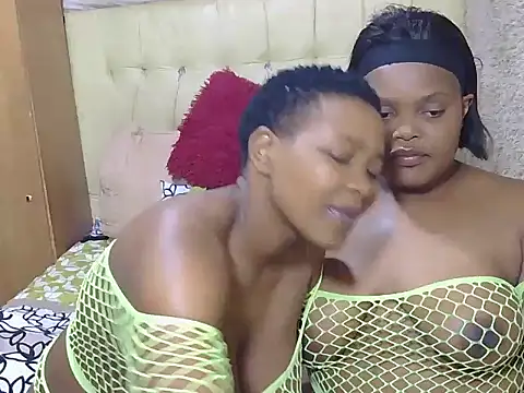 Xxxsluts online show from 10-11-25, 02:29