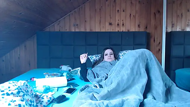 BoeseMoni1998 online show from 03-15-25, 09:52