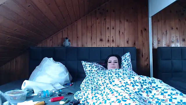 BoeseMoni1998 online show from 09-09-25, 09:52