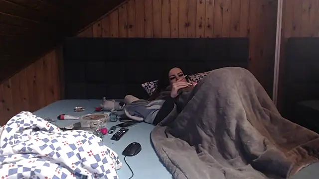 BoeseMoni1998 online show from 03-13-25, 07:39