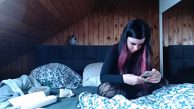 BoeseMoni1998 online show from 10-09-25, 11:11