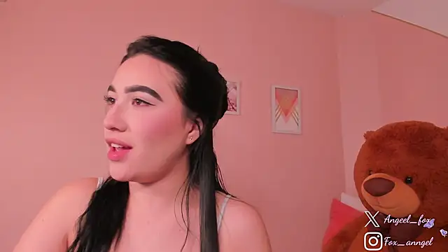 angeel fox online show from 09-17-25, 04:03