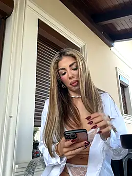 ArianaArianna online show from 09-12-25, 01:11