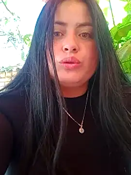 Snapshot of PamelaDoouce chatting on 02-27-26, 04:29 PamelaDoouce online show from 02-27-26, 04:29