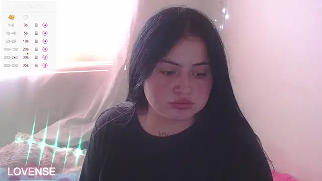 Snapshot of PamelaDoouce chatting on 12-05-24, 04:50 PamelaDoouce online show from 12-05-24, 04:50