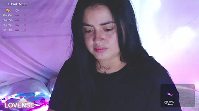 Snapshot of PamelaDoouce chatting on 02-27-25, 03:51 PamelaDoouce online show from 02-27-25, 03:51