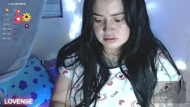 Snapshot of PamelaDoouce chatting on 01-14-25, 10:59 PamelaDoouce online show from 01-14-25, 10:59