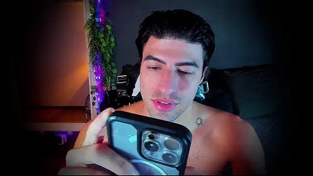 Snapshot of newjeff chatting on 09-13-25, 11:27 newjeff online show from 09-13-25, 11:27