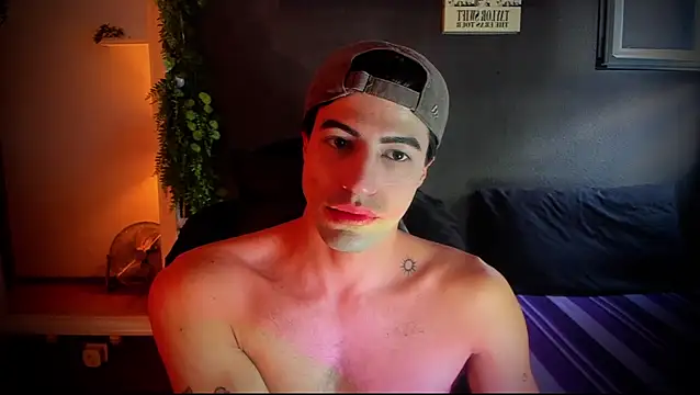 Snapshot of newjeff chatting on 10-19-25, 03:15 newjeff online show from 10-19-25, 03:15