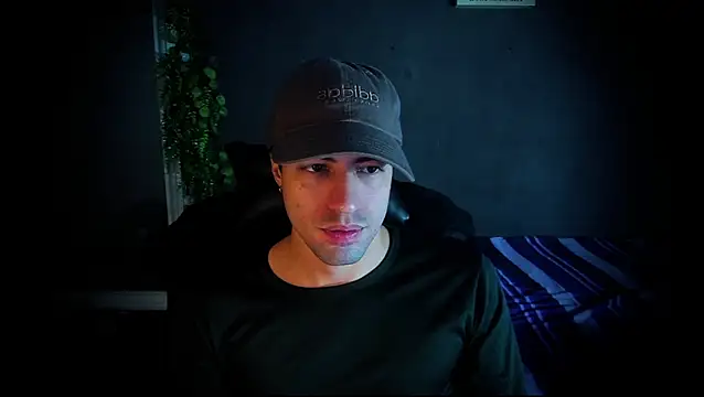 Snapshot of newjeff chatting on 10-03-25, 09:27 newjeff online show from 10-03-25, 09:27
