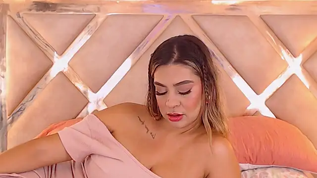 JoannaStanford online show from 11-14-25, 09:18