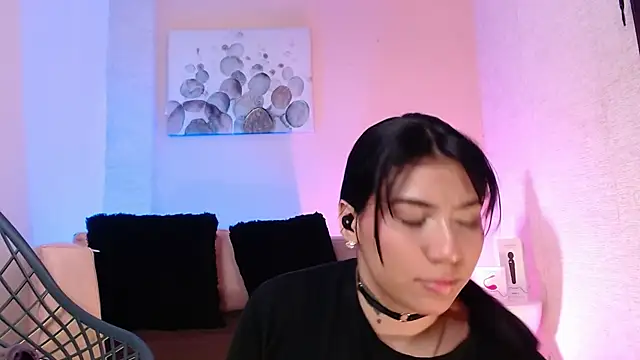 AshleyJones03 online show from 12-03-24, 01:47