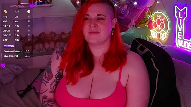 Snapshot of opalreigning chatting on 07-19-26, 08:01 opalreigning online show from 07-19-26, 08:01
