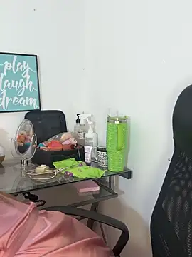 AriannaTorres online show from 04-13-26, 06:34