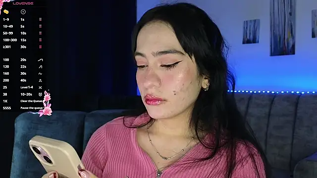 ZaraDames  online show from 10-19-25, 02:36