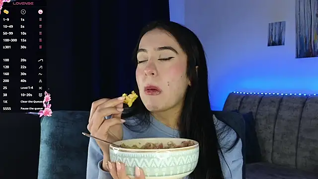 ZaraDames  online show from 11-30-25, 03:29