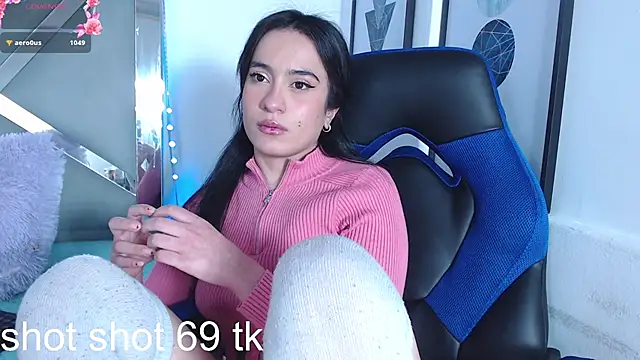 ZaraDames  online show from 03-16-25, 09:05