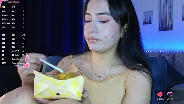 ZaraDames  online show from 10-15-25, 03:05