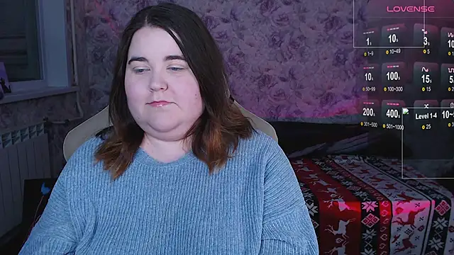 Estelle Hicks online show from 11-11-25, 06:25