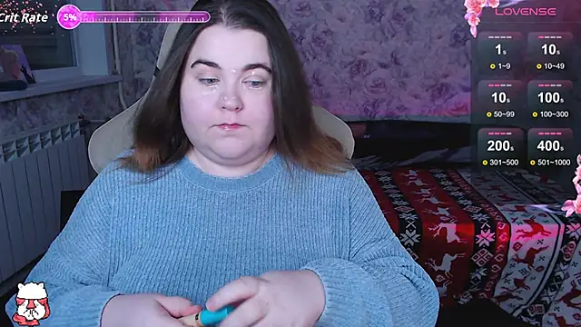 Estelle Hicks online show from 11-06-25, 06:23