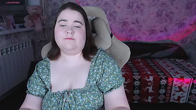 Estelle Hicks online show from 03-14-26, 06:36