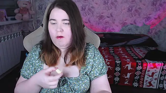 Snapshot of Estelle_Hicks chatting on 02-23-26, 06:30 Estelle Hicks online show from 02-23-26, 06:30