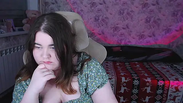 Snapshot of Estelle_Hicks chatting on 02-24-26, 06:31 Estelle Hicks online show from 02-24-26, 06:31