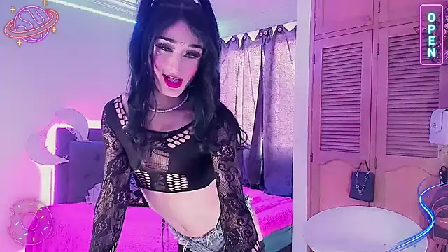 Snapshot of LittleEmmaa chatting on 12-02-24, 05:32 LittleEmmaa online show from 12-02-24, 05:32