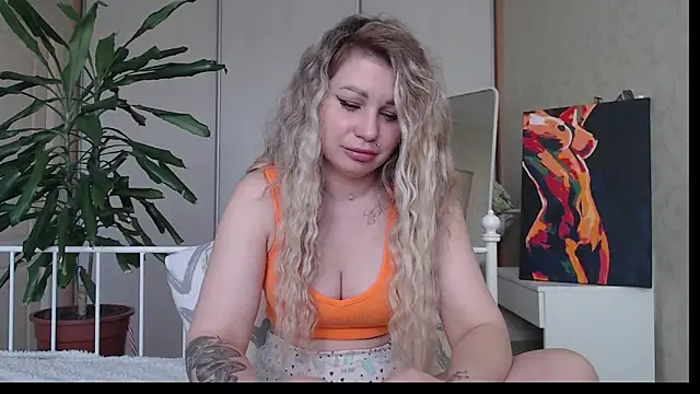 Snapshot of ShyEvaa chatting on 05-08-26, 03:43 ShyEvaa online show from 05-08-26, 03:43